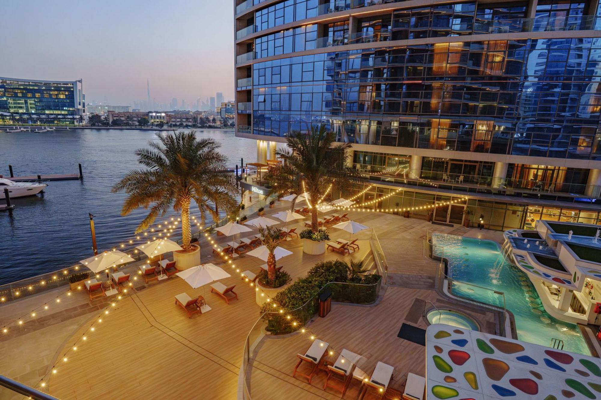 Hilton Dubai Creek Hotel & Residences Extérieur photo